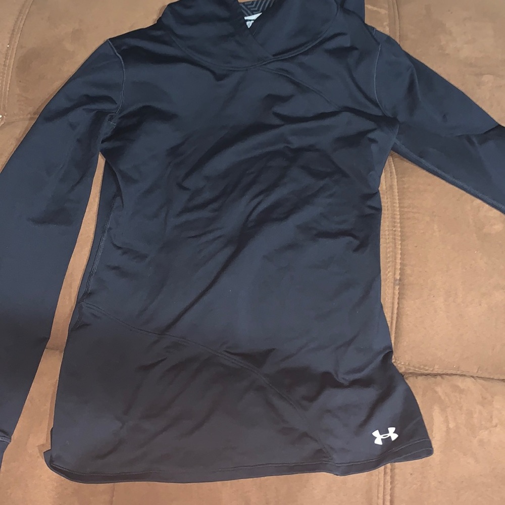 Under armor Work out tight fitted pull over size M